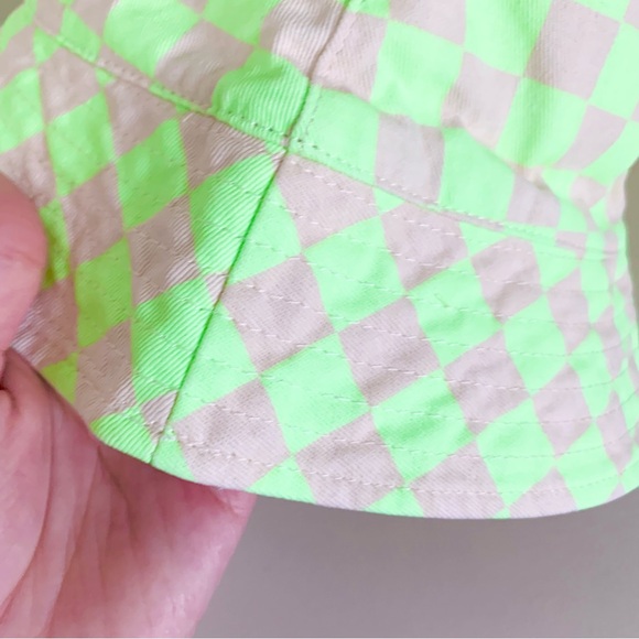 Neon 100% cotton reversible bucket hat main image 14